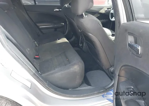 2014 Dodge Charger Sxt z USA, uszkodzony, nr VIN 2C3CDXHG2EH146399